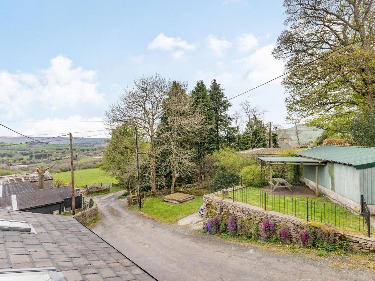 The Hayloft Villa Whaley Bridge Exterior photo
