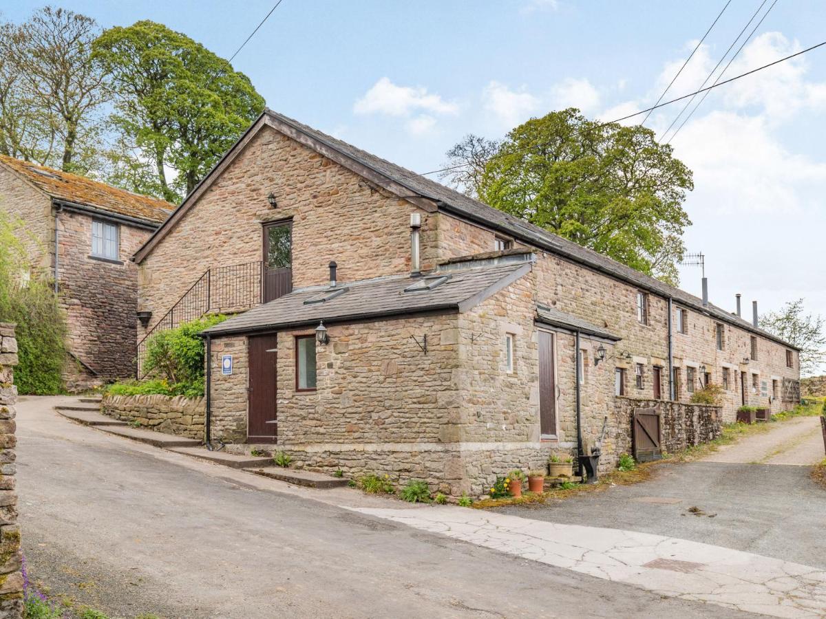 The Hayloft Villa Whaley Bridge Exterior photo